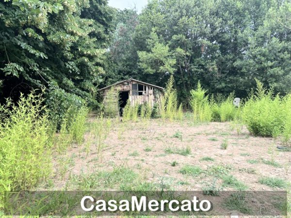 locale di sgombero in vendita a Grottaferrata