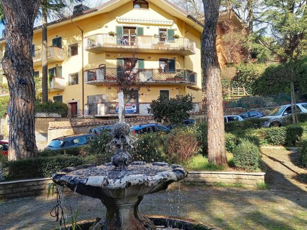 appartamento in vendita a Grottaferrata in zona Molara