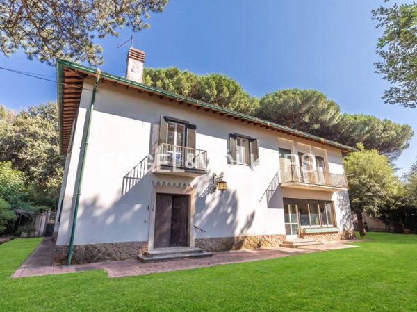 casa indipendente in vendita a Grottaferrata in zona Molara