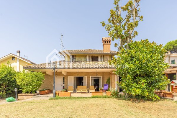 casa indipendente in vendita a Grottaferrata