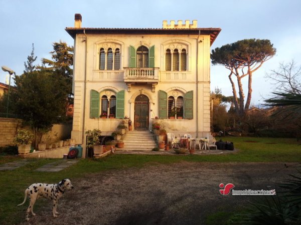 casa indipendente in vendita a Grottaferrata in zona Molara