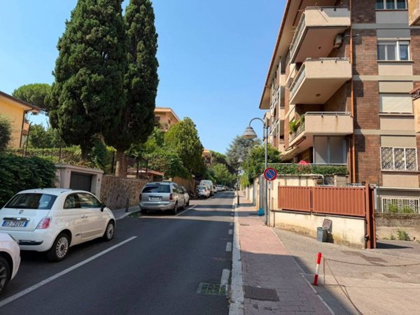 appartamento in vendita a Grottaferrata