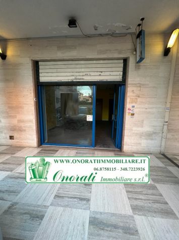 ufficio in vendita a Guidonia Montecelio