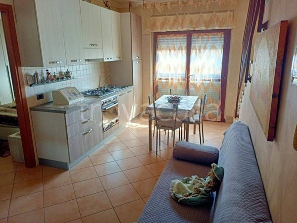 appartamento in vendita a Guidonia Montecelio in zona Montecelio