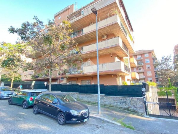 appartamento in vendita a Guidonia Montecelio in zona Colleverde