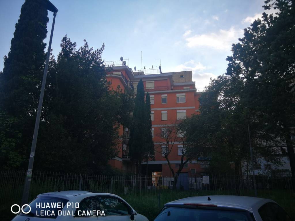 appartamento in vendita a Guidonia Montecelio in zona Villalba