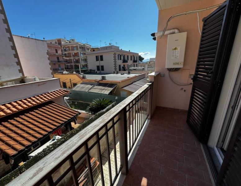 appartamento in vendita a Guidonia Montecelio in zona Guidonia
