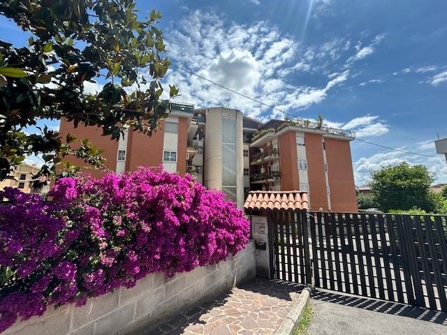 appartamento in vendita a Guidonia Montecelio in zona Guidonia