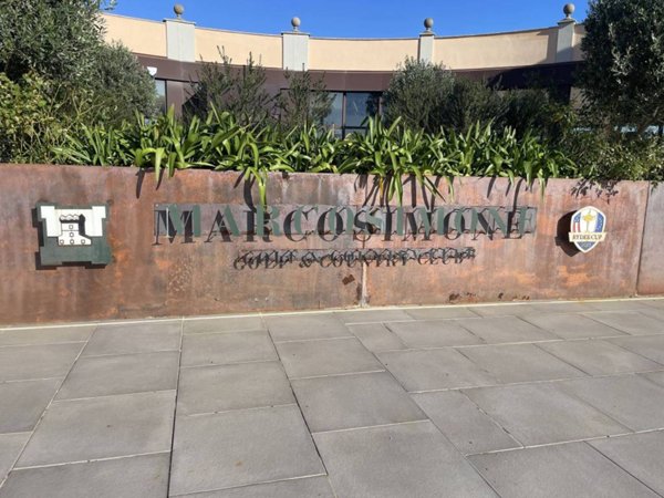 appartamento in vendita a Guidonia Montecelio in zona Marco Simone