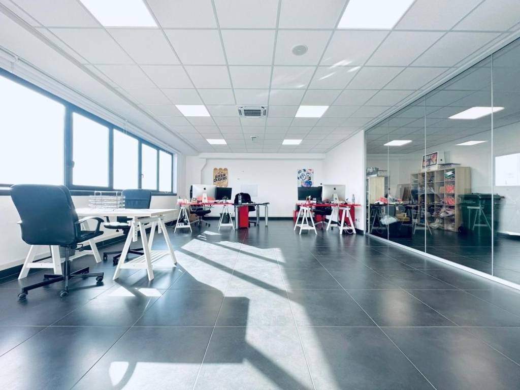 ufficio in vendita a Guidonia Montecelio