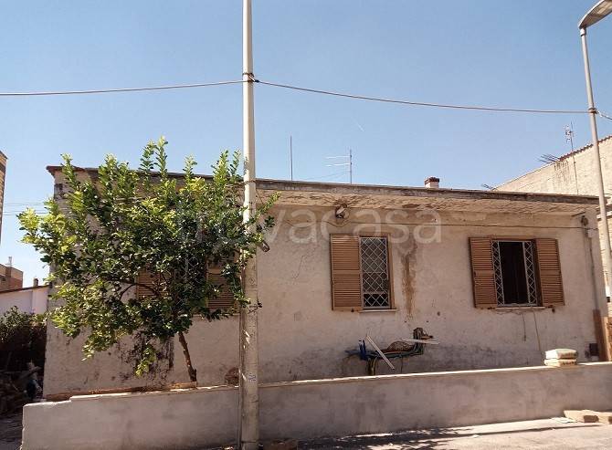 casa indipendente in vendita a Guidonia Montecelio in zona Villalba