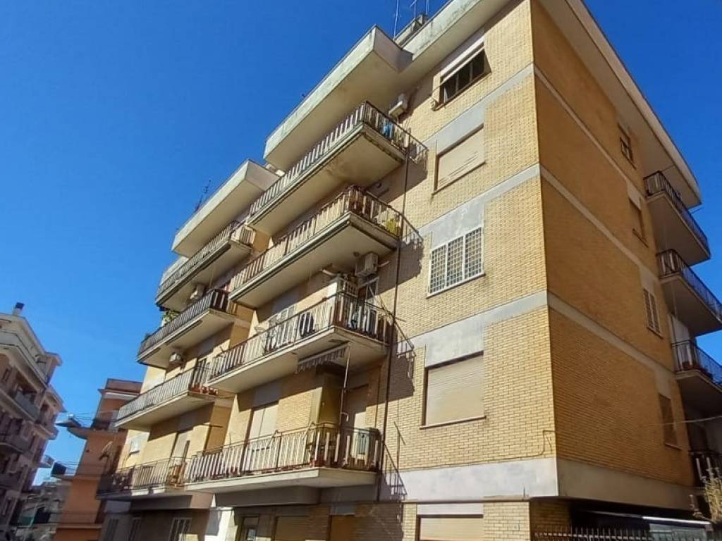 appartamento in vendita a Guidonia Montecelio in zona Villanova