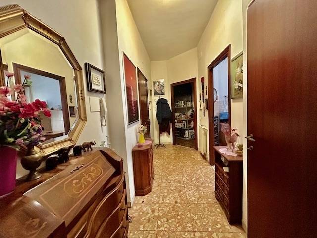 appartamento in vendita a Guidonia Montecelio in zona Guidonia