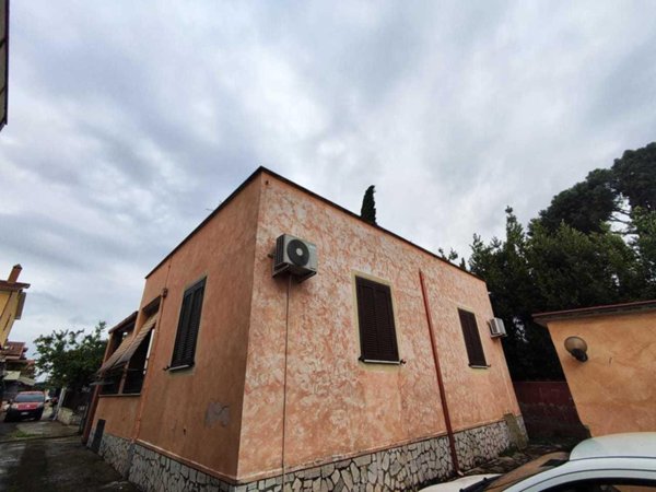 appartamento in vendita a Guidonia Montecelio in zona Villanova