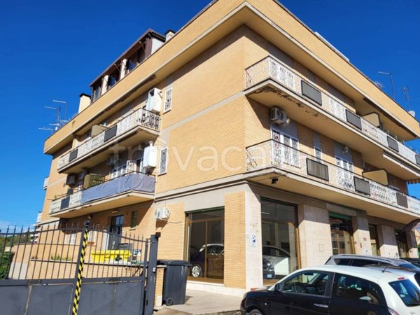 appartamento in vendita a Guidonia Montecelio in zona Villalba