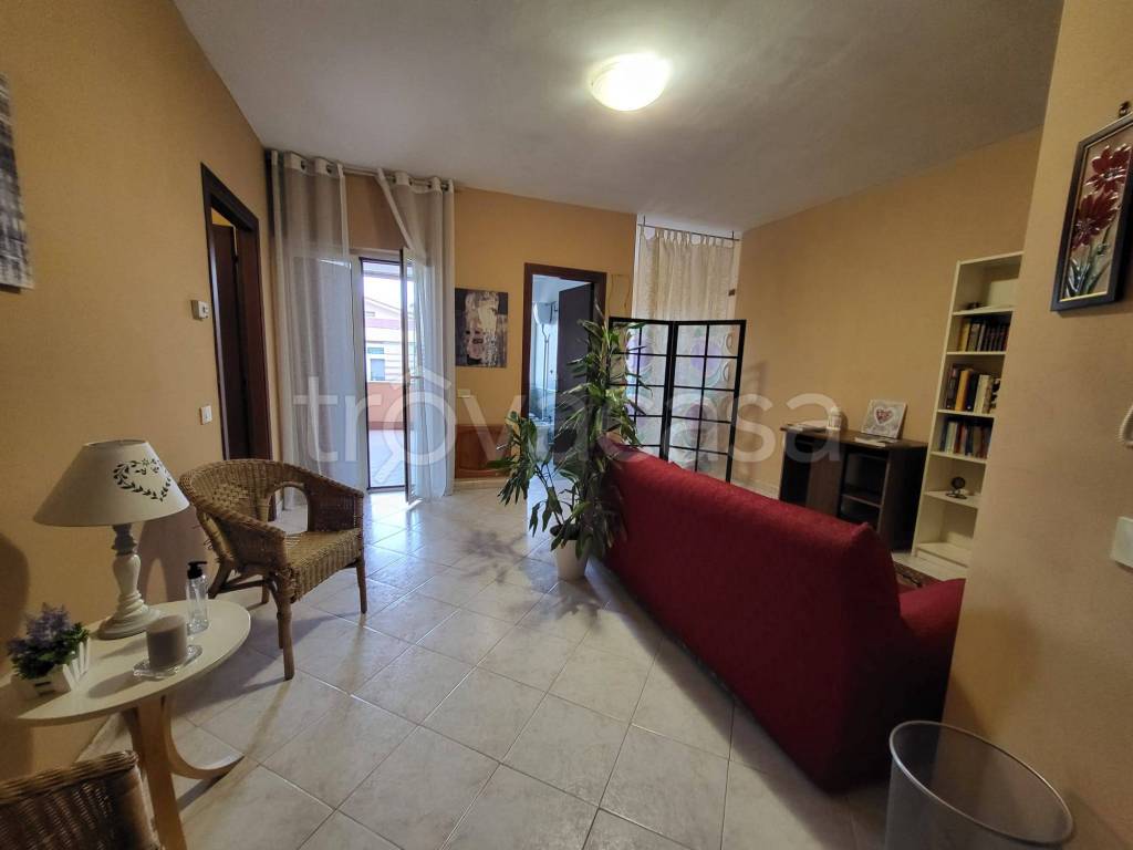 appartamento in vendita a Guidonia Montecelio in zona Villalba