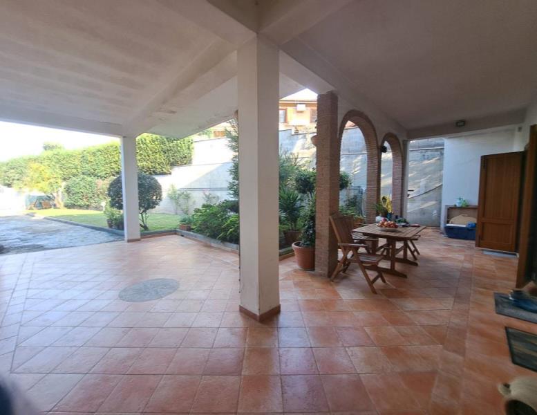 casa indipendente in vendita a Guidonia Montecelio