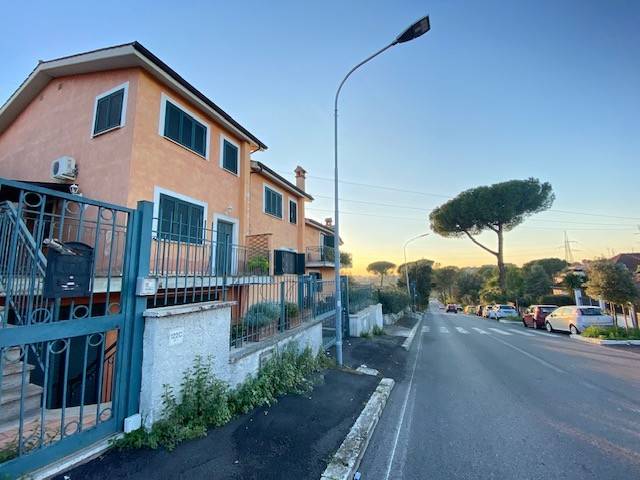 appartamento in vendita a Guidonia Montecelio in zona Colleverde