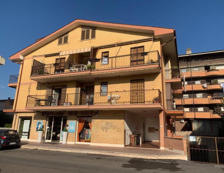 appartamento in vendita a Guidonia Montecelio in zona Villanova