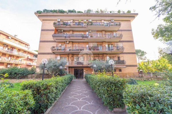 appartamento in vendita a Guidonia Montecelio in zona Colleverde