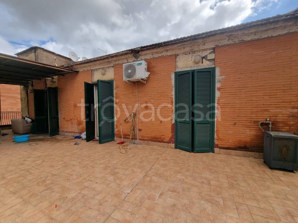 appartamento in vendita a Guidonia Montecelio in zona Villanova