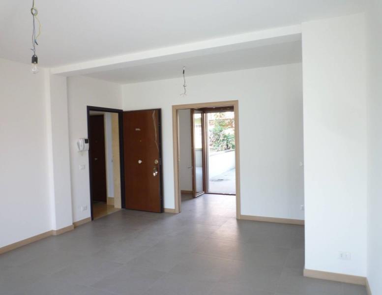 appartamento in vendita a Guidonia Montecelio in zona Guidonia