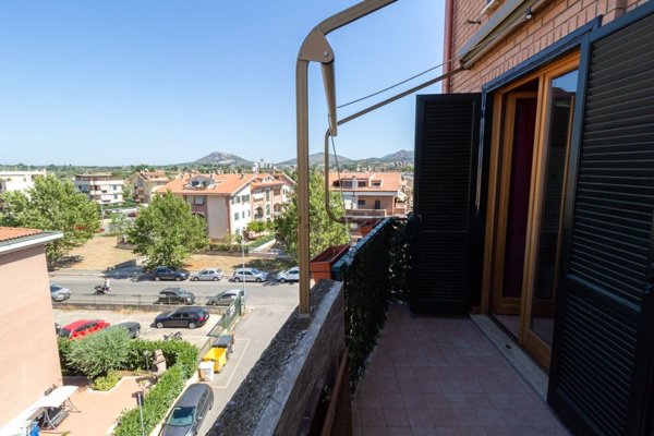 appartamento in vendita a Guidonia Montecelio