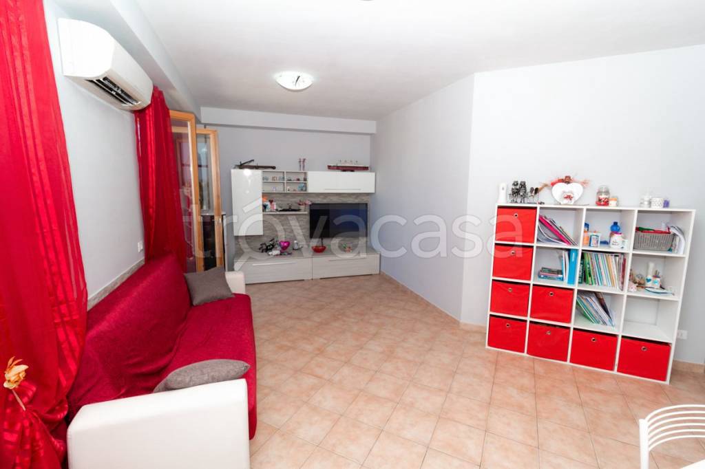 appartamento in vendita a Guidonia Montecelio in zona Montecelio