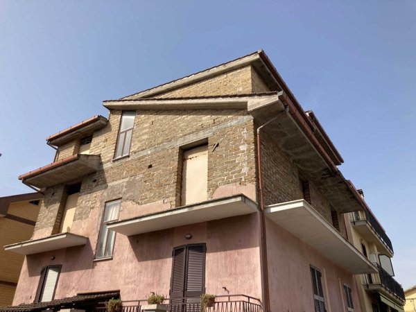 appartamento in vendita a Guidonia Montecelio in zona Guidonia