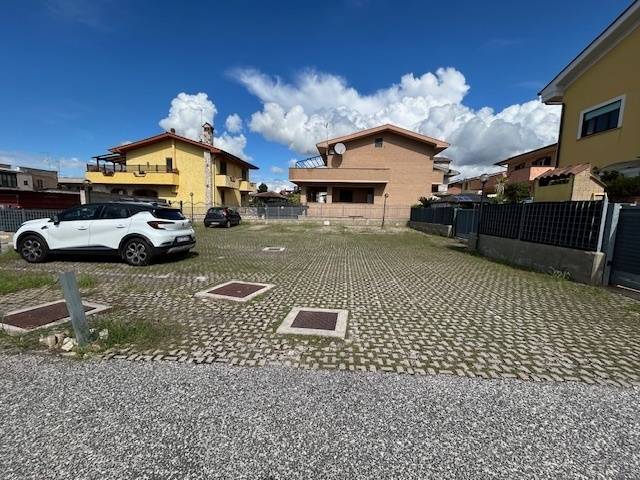 appartamento in vendita a Guidonia Montecelio in zona La Botte