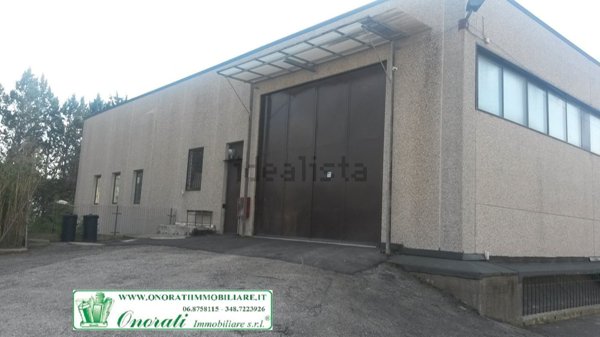capannone in vendita a Guidonia Montecelio