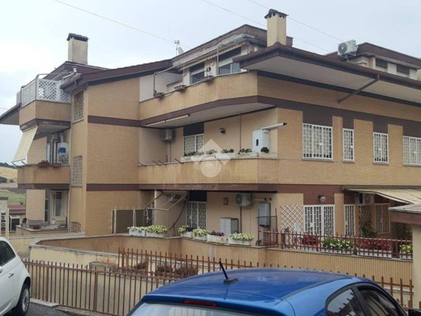 appartamento in vendita a Guidonia Montecelio in zona Colleverde