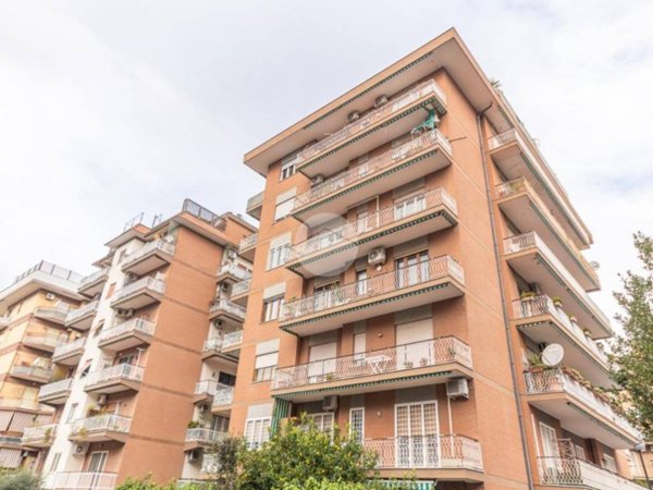 appartamento in vendita a Guidonia Montecelio in zona Colleverde
