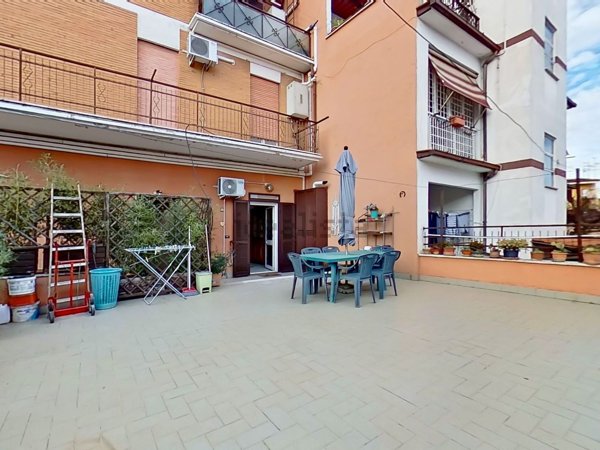 appartamento in vendita a Guidonia Montecelio