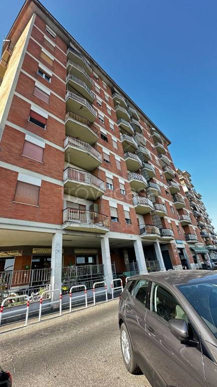 appartamento in vendita a Guidonia Montecelio in zona Setteville