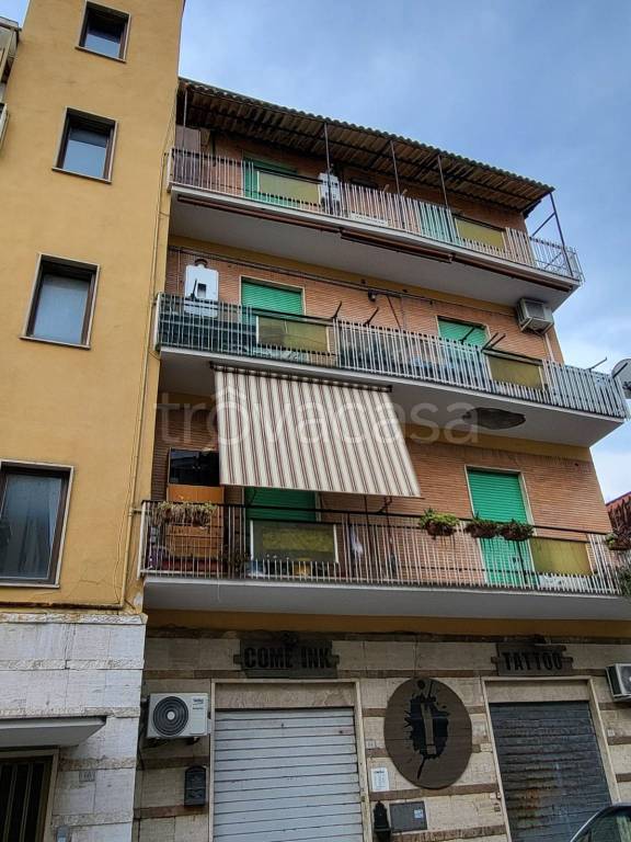 appartamento in vendita a Guidonia Montecelio in zona Villalba