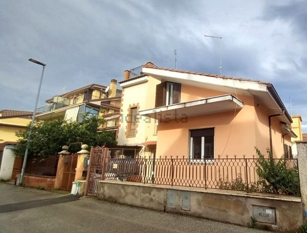 appartamento in vendita a Guidonia Montecelio