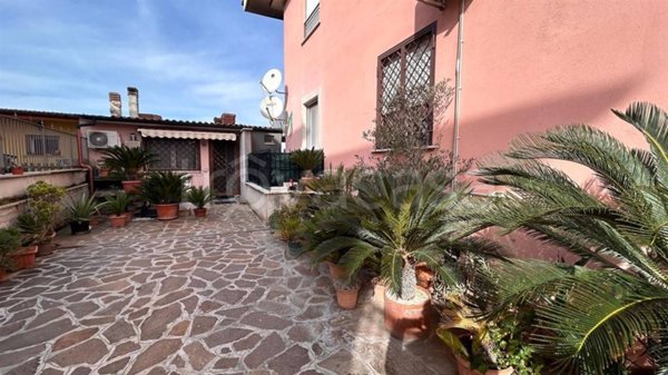 appartamento in vendita a Guidonia Montecelio in zona Villanova