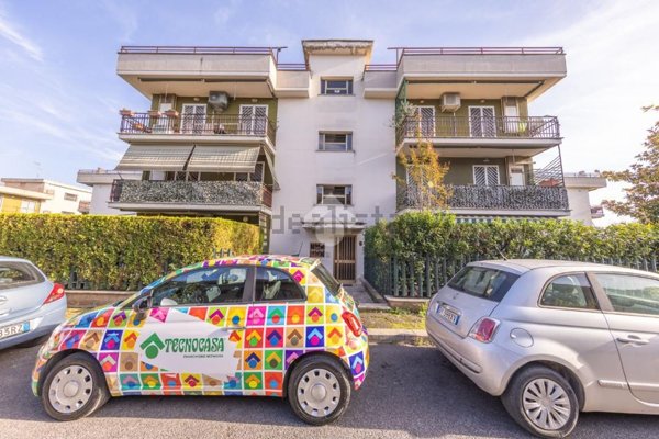 appartamento in vendita a Guidonia Montecelio