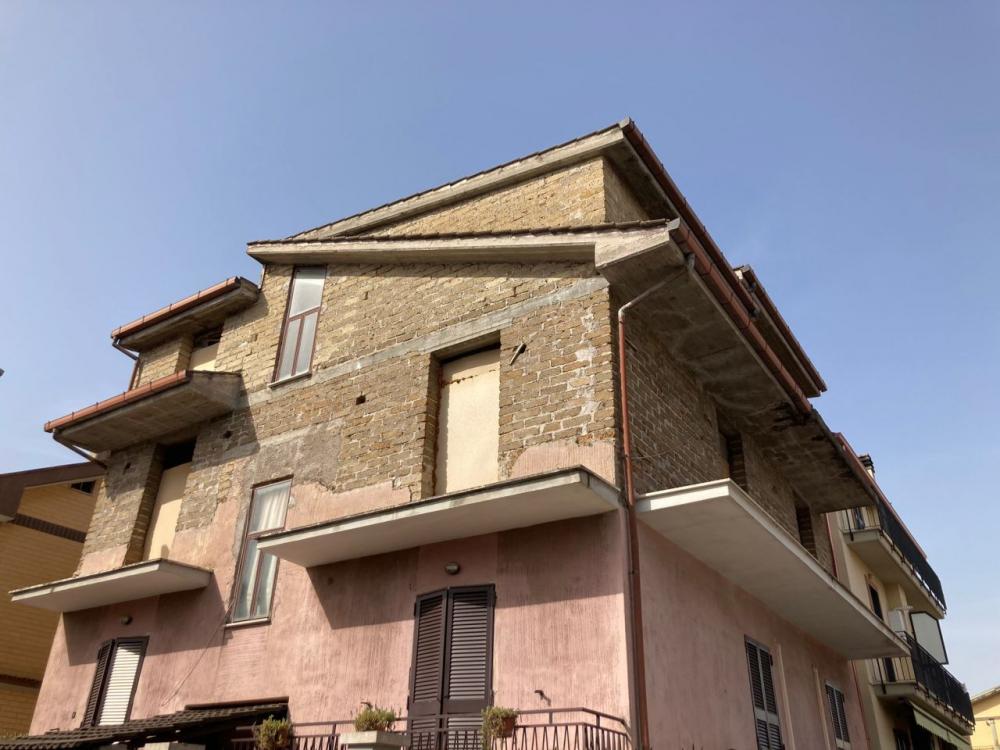appartamento in vendita a Guidonia Montecelio in zona Guidonia