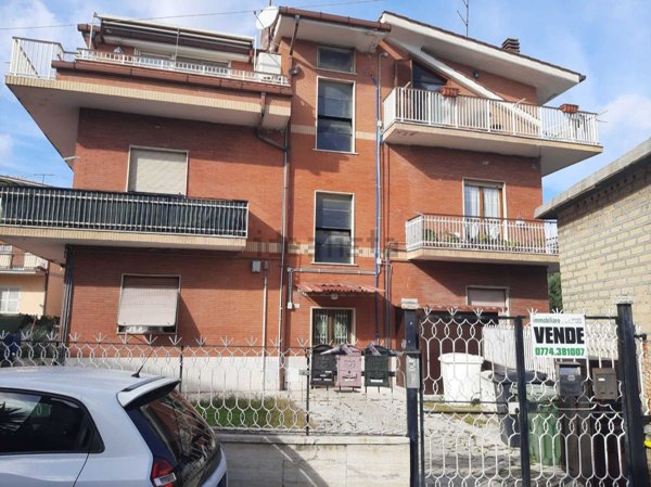 appartamento in vendita a Guidonia Montecelio in zona Villalba