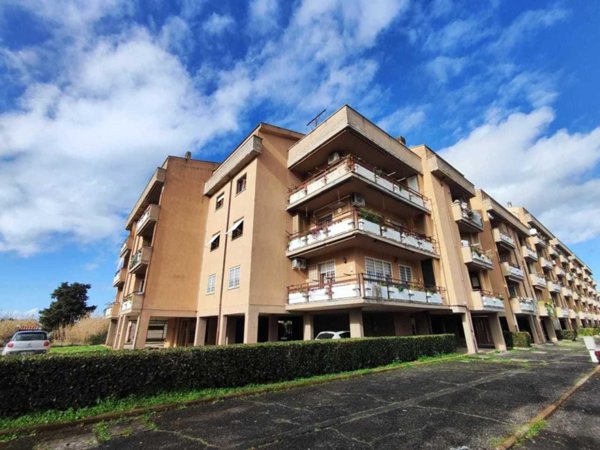 appartamento in vendita a Guidonia Montecelio in zona Villalba