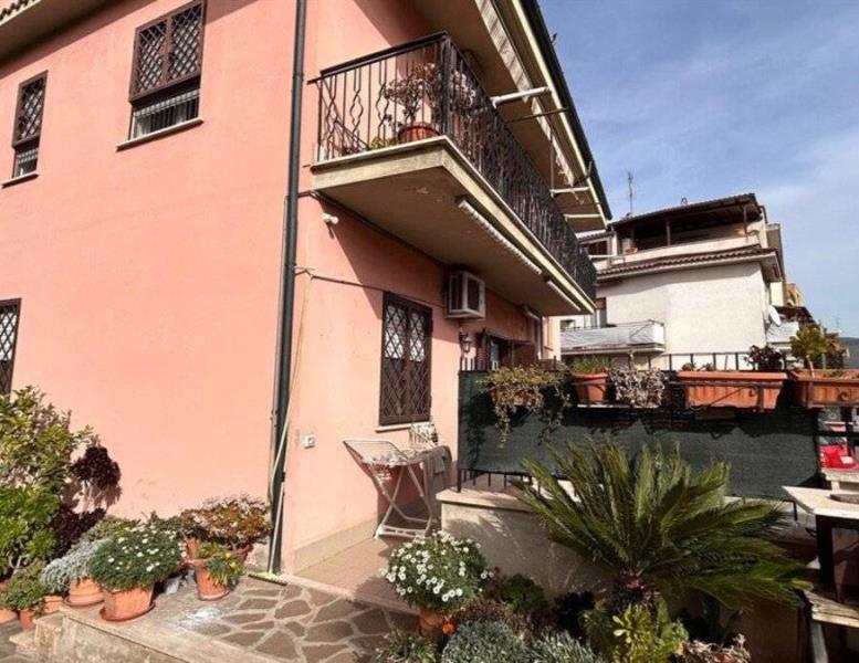 appartamento in vendita a Guidonia Montecelio