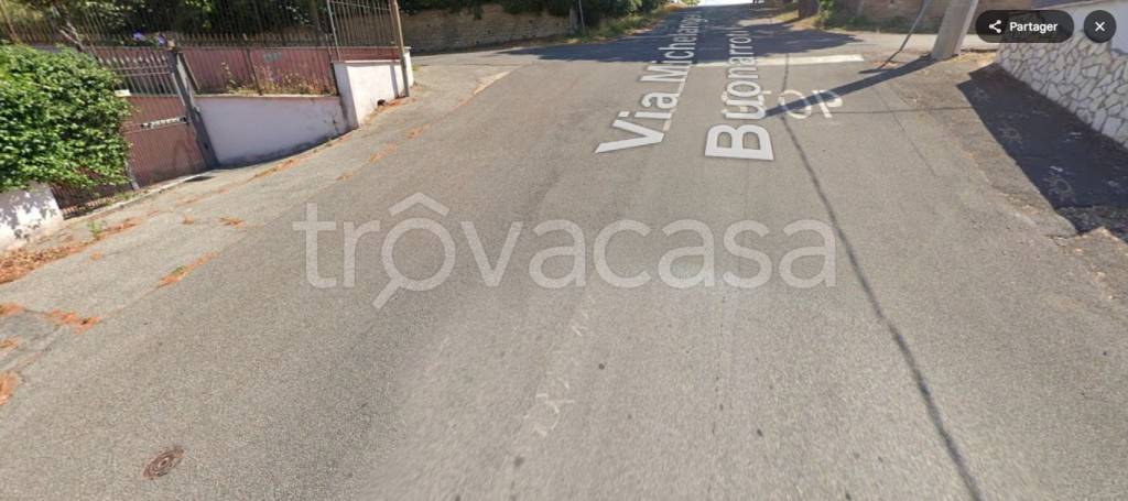 casa indipendente in vendita a Guidonia Montecelio in zona Pichini