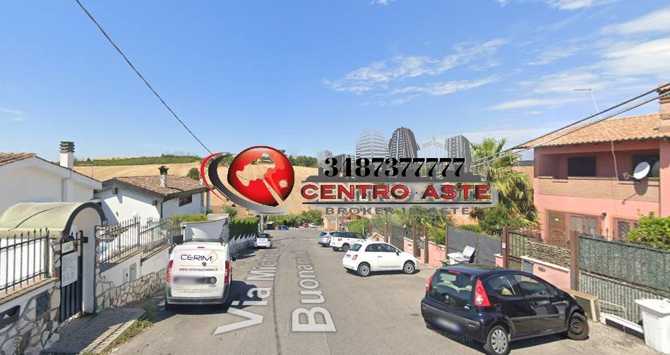 casa indipendente in vendita a Guidonia Montecelio in zona Pichini