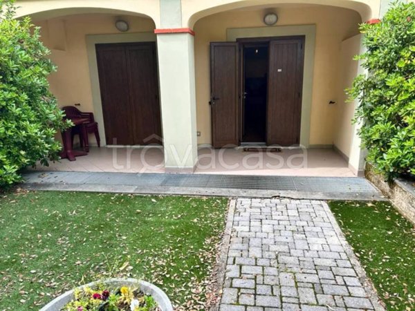 casa indipendente in vendita a Guidonia Montecelio in zona Marco Simone