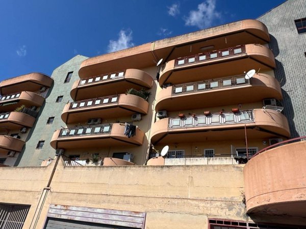 appartamento in vendita a Guidonia Montecelio in zona Guidonia