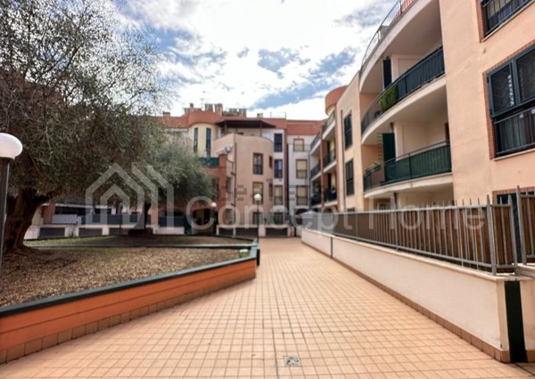 appartamento in vendita a Guidonia Montecelio in zona Guidonia