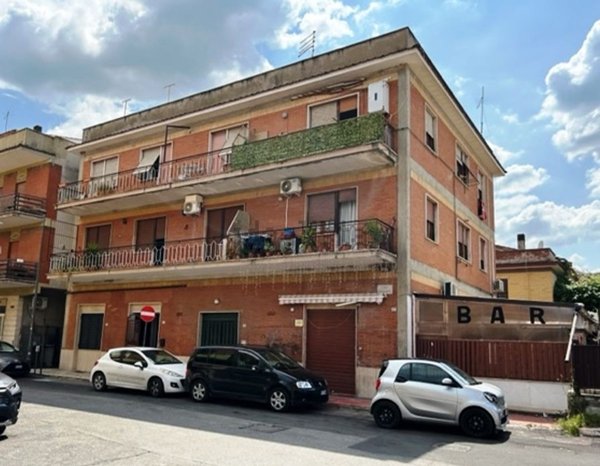 appartamento in vendita a Guidonia Montecelio in zona Villalba