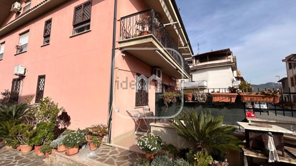 appartamento in vendita a Guidonia Montecelio in zona Villanova